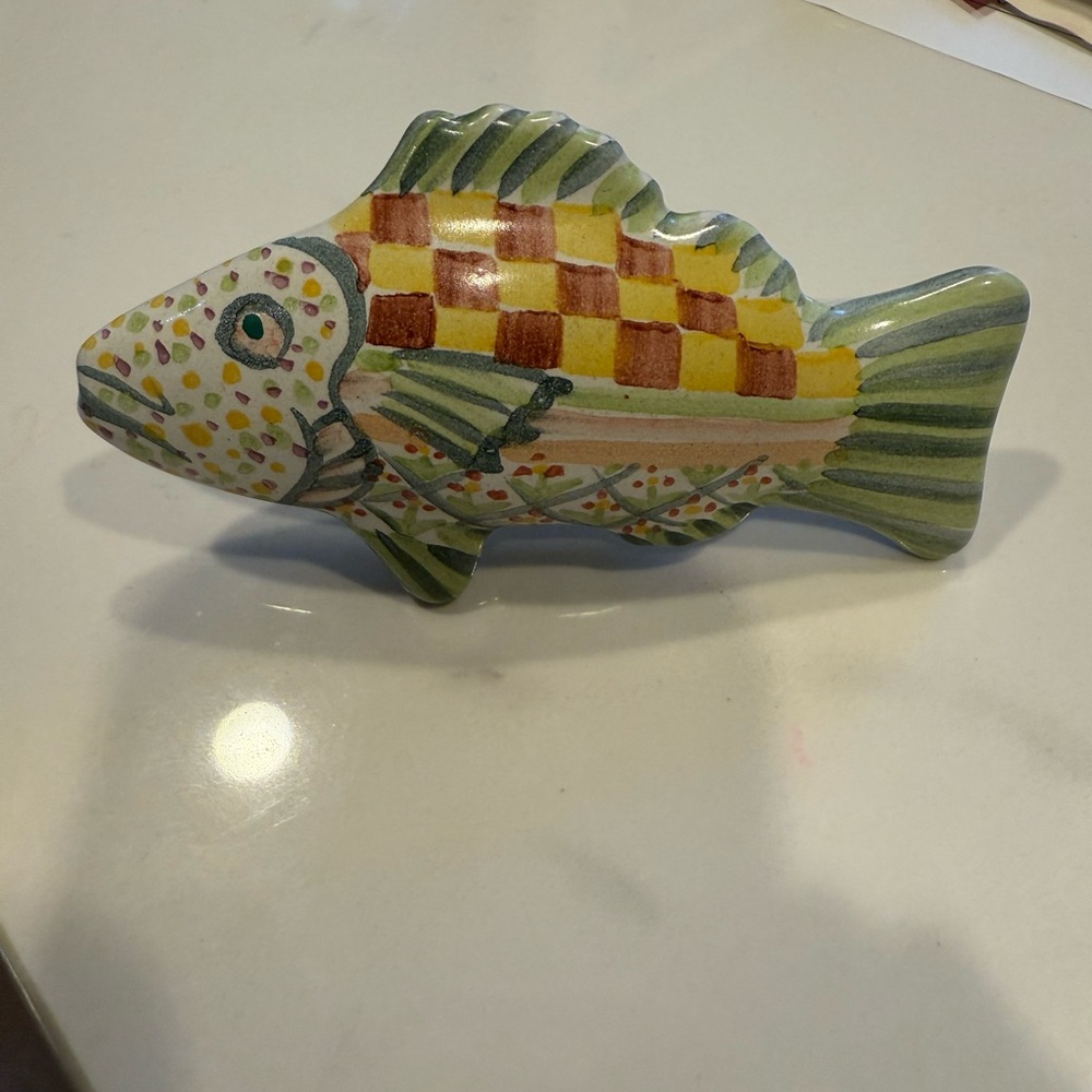 MacKenzie-Childs Ceramic Fish Knob – Handpainted Checkered Design Only One Knob - Picture 5 of 13